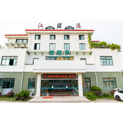 PP 1/2 นิ้ว ปั๊มหมากรุกปนูเมติก ความดันสูงสุด 100psi และการไหลผ่านสูงสุด 15gpm สําหรับอุตสาหกรรม