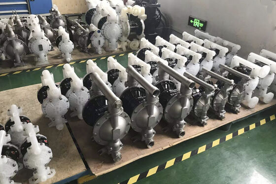 เครื่องปั๊มแผ่นผ่าตัดที่ใช้อากาศที่ได้รับการรับรอง CE ด้วยอัตราการไหล 340L/M และแหล่งพลังงานแบบ Pneumatic